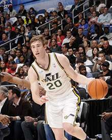 通过分析这 通过分析这