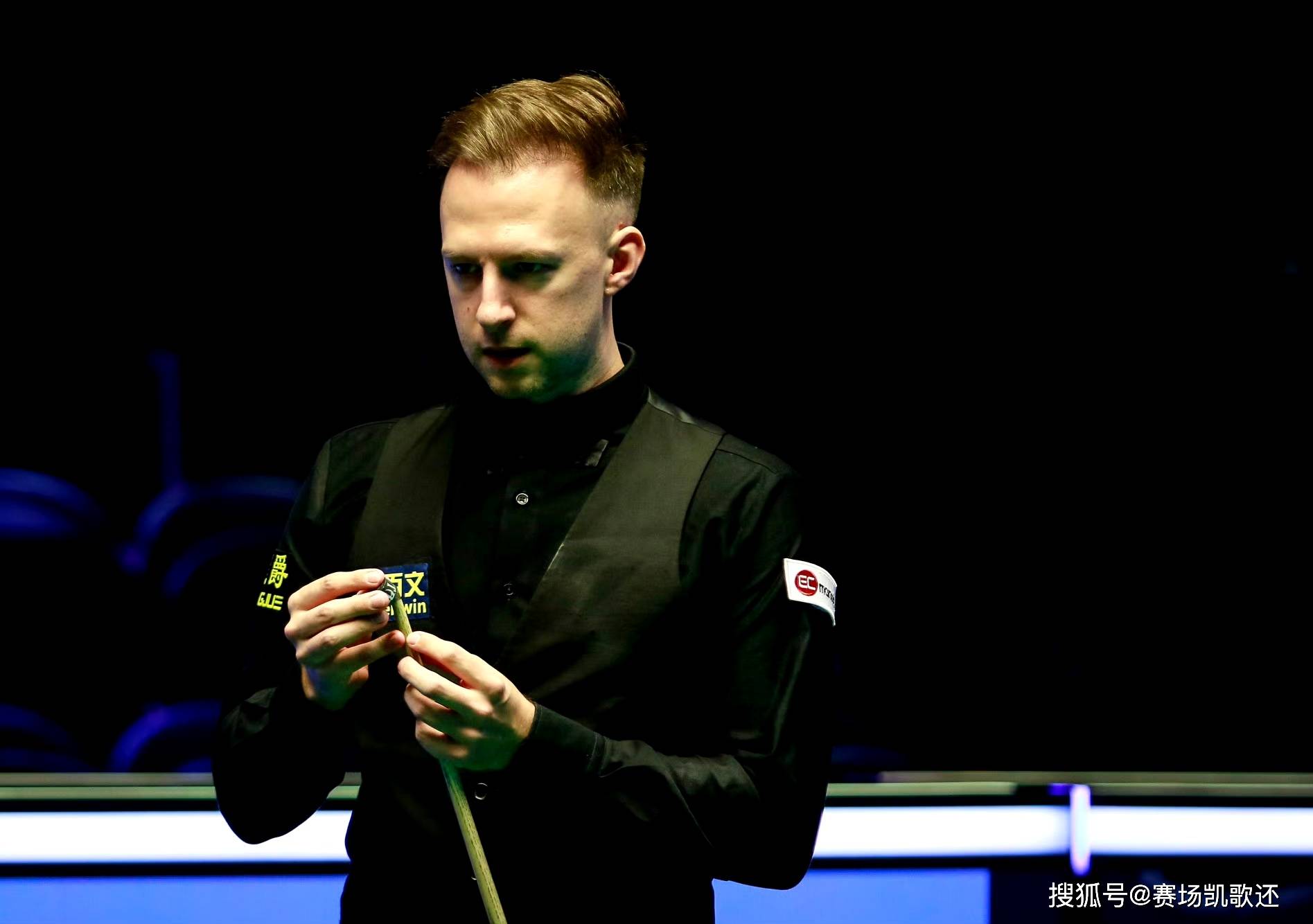 明确他们在 明确他们在